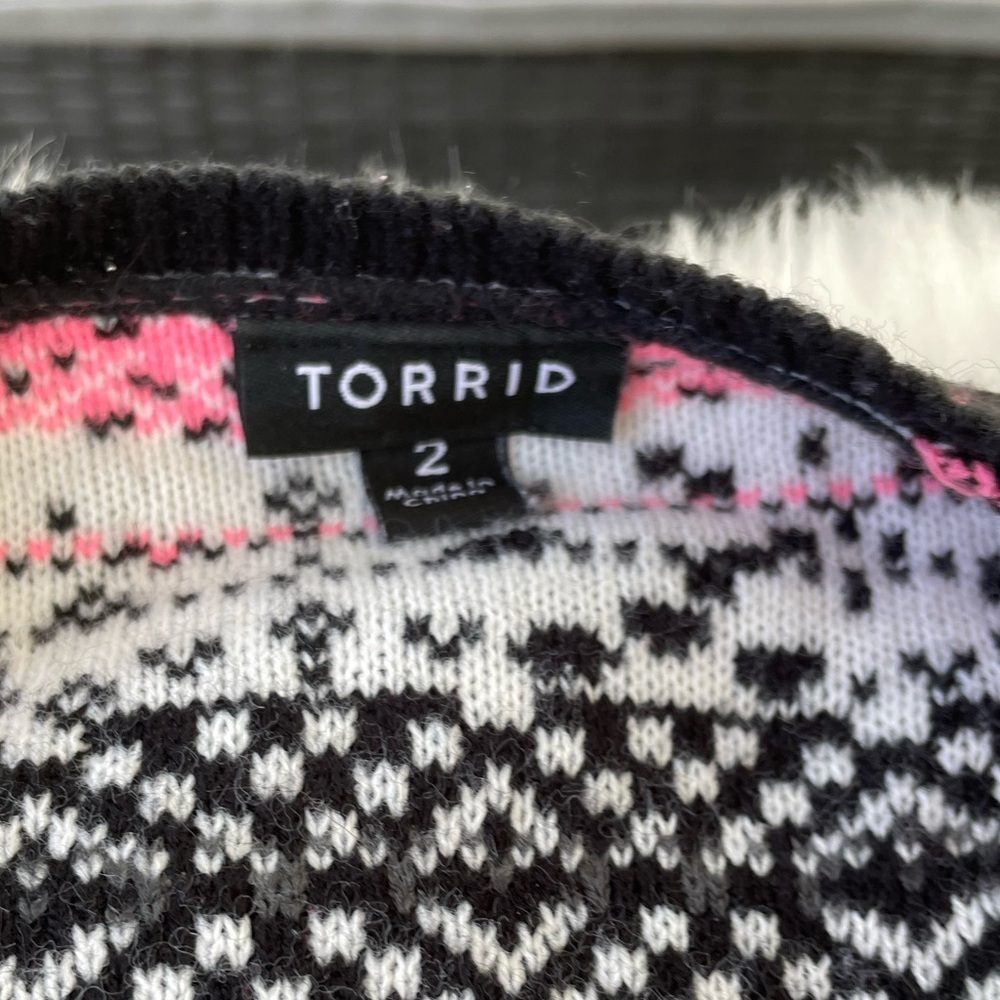 Torrid - Fair Isle Black Pink Open Front Drape Cardigan Sweater - Size 2 / 2X - Picture 3 of 8